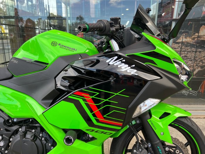 2023 Kawasaki NINJA 400 KRT INSPIRED CG GREEN