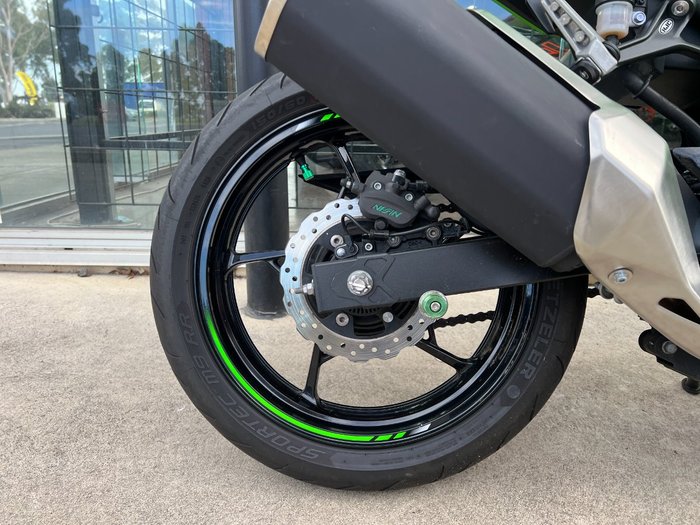 2023 Kawasaki NINJA 400 KRT INSPIRED CG GREEN