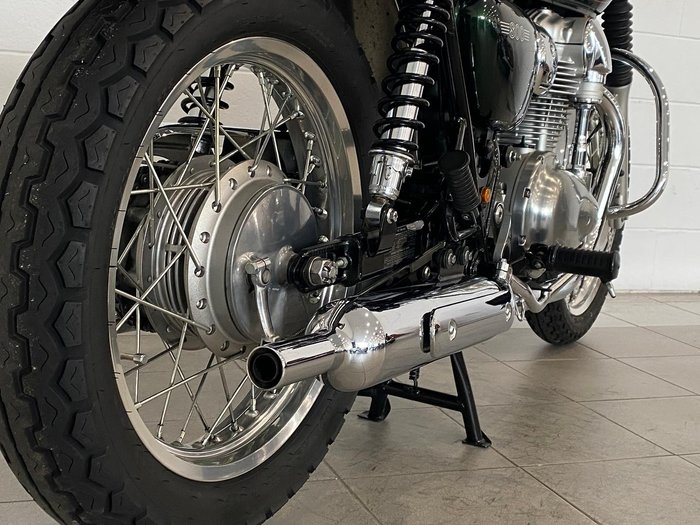 2011 Kawasaki W800 W Series Green