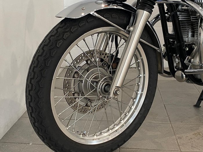 2011 Kawasaki W800 W Series Green