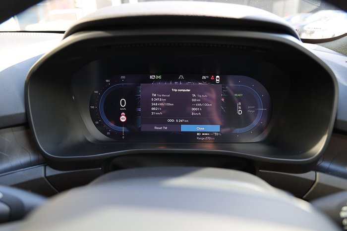 2024 Volvo EX40 Black Edition