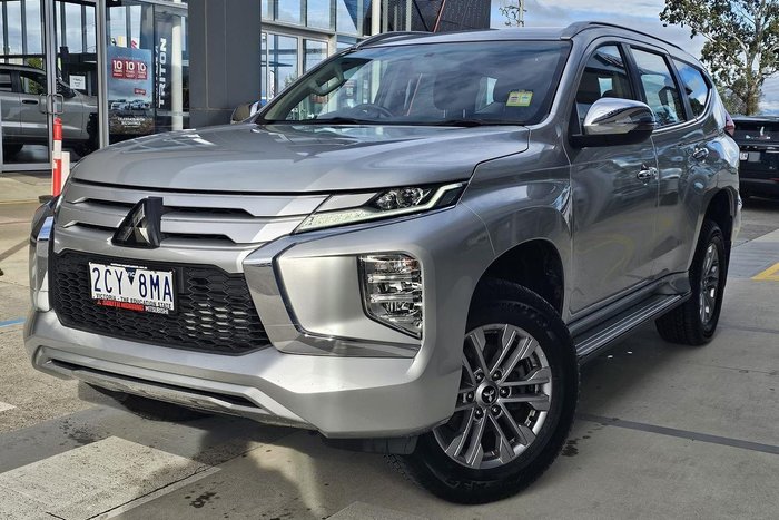 2023 Mitsubishi Pajero Sport GLX