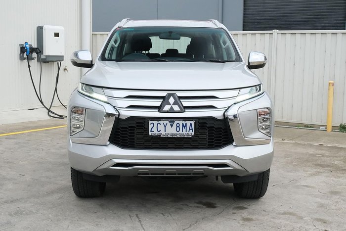 2024 Mitsubishi Pajero Sport GLX