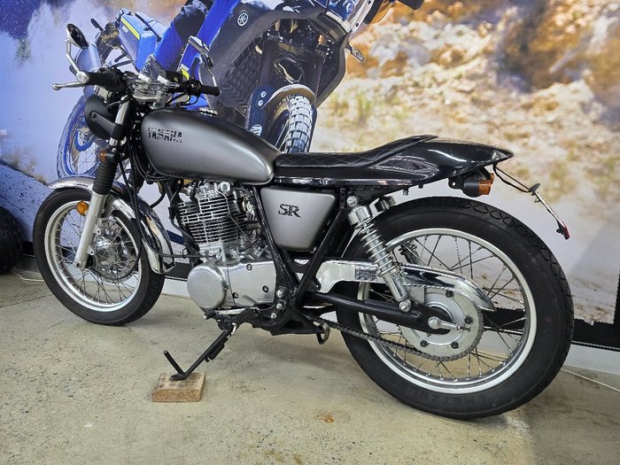 2014 Yamaha SR400 Grey