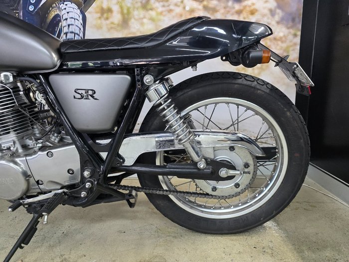2014 Yamaha SR400 Grey