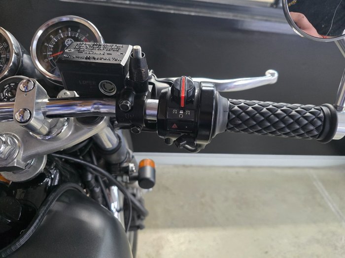 2014 Yamaha SR400 Grey