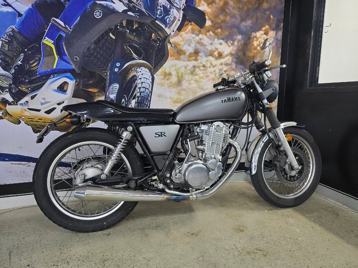 2014 Yamaha SR400 Grey