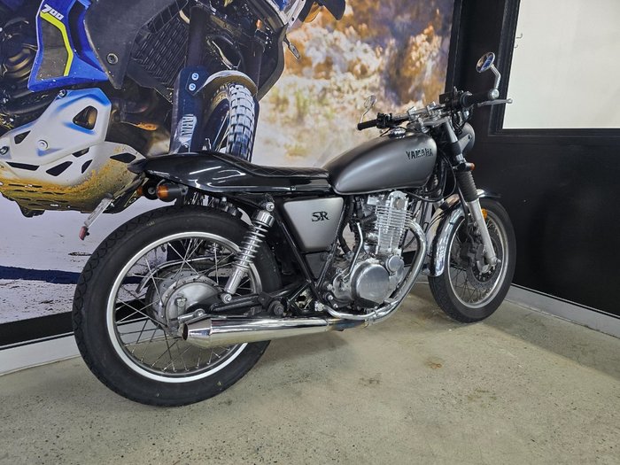 2014 Yamaha SR400 Grey