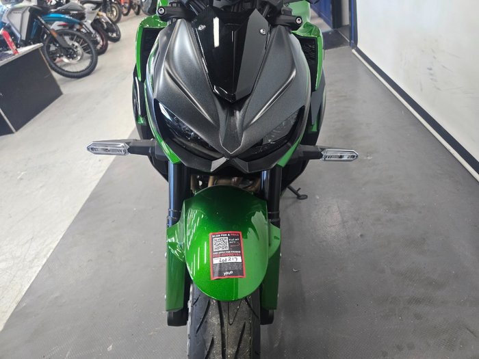 2025 Kawasaki Z1000 GREY
