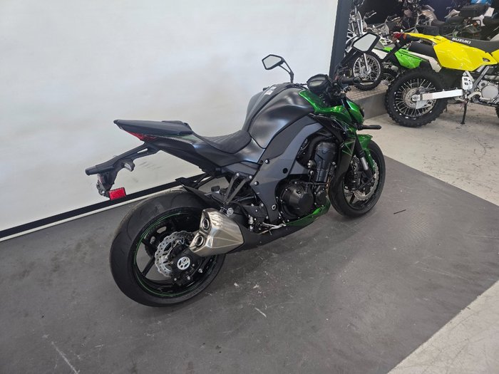 2025 Kawasaki Z1000 GREY