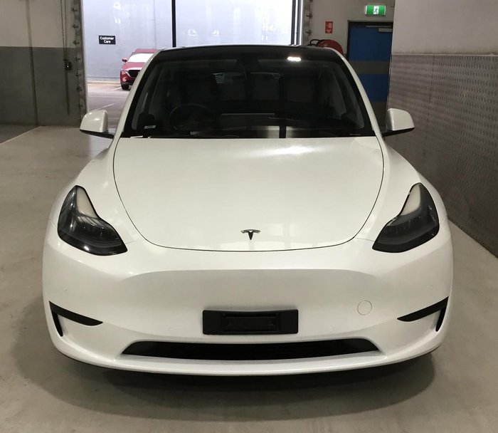 2022 Tesla Model Y Rear-Wheel Drive