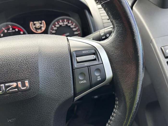2017 Isuzu D-MAX LS-Terrain