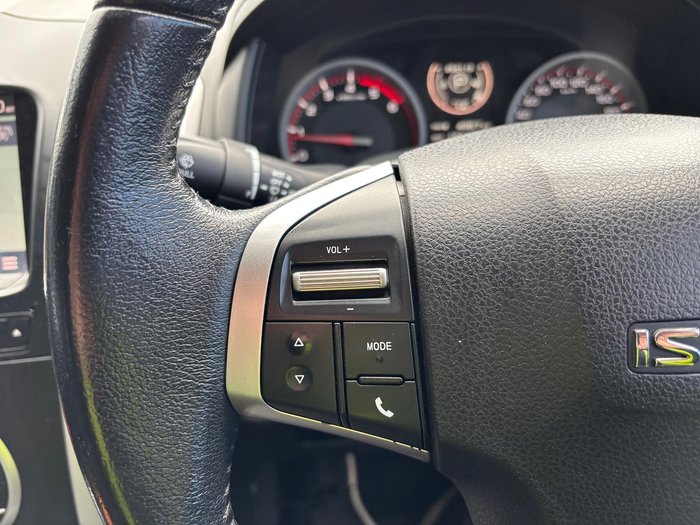 2017 Isuzu D-MAX LS-Terrain