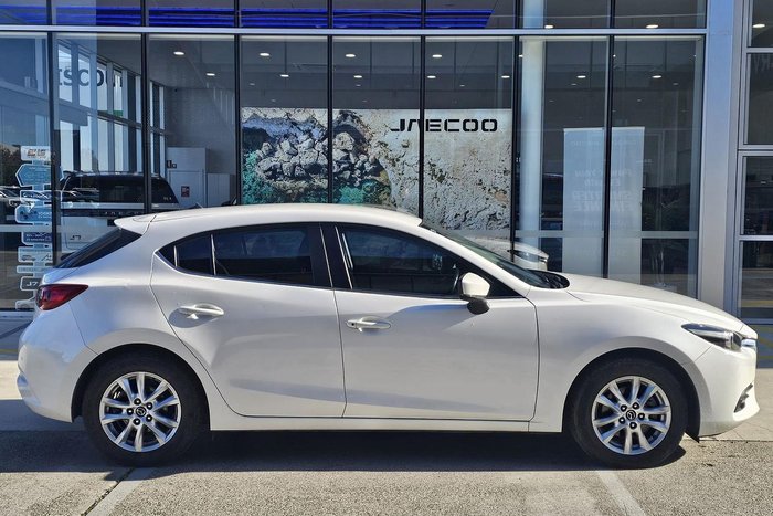 2018 Mazda 3 Maxx Sport