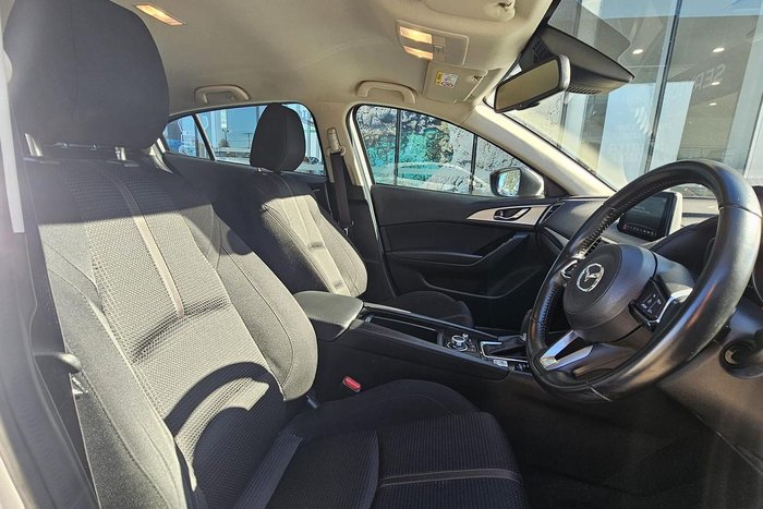 2018 Mazda 3 Maxx Sport