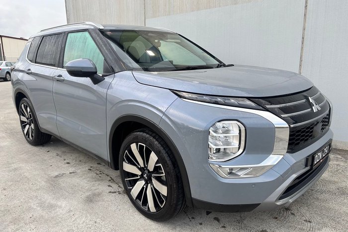 2025 Mitsubishi Outlander
