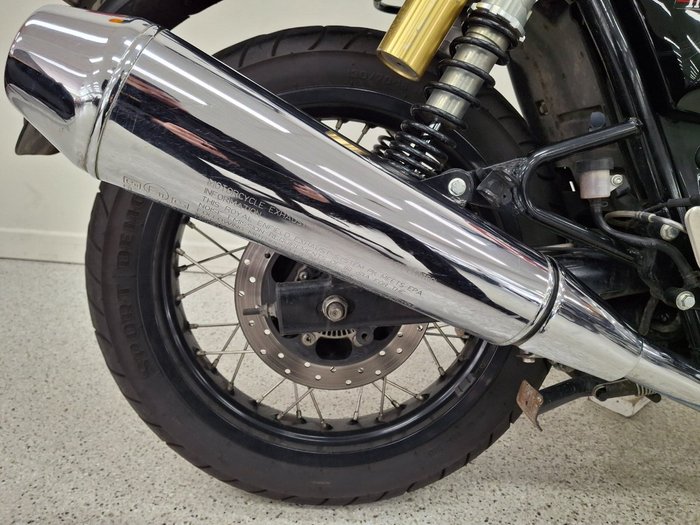 2019 Royal Enfield INTERCEPTOR 650 CLASSIC Red