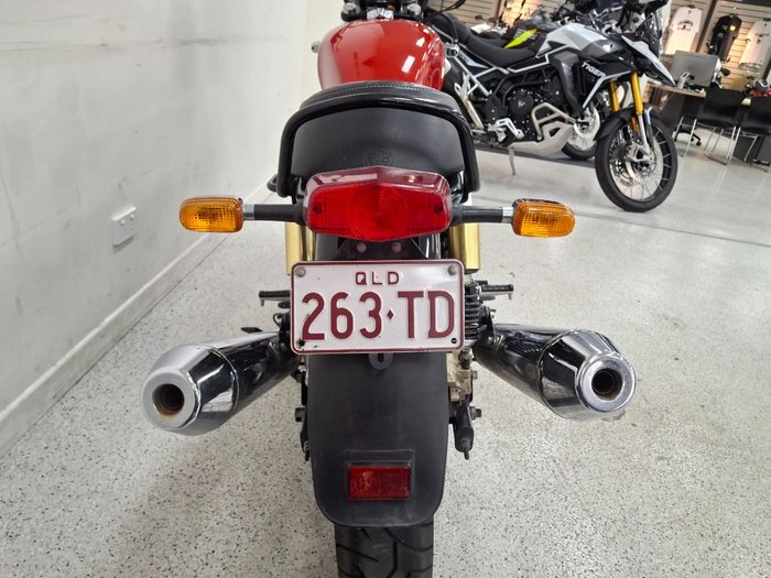 2019 Royal Enfield INTERCEPTOR 650 CLASSIC Red