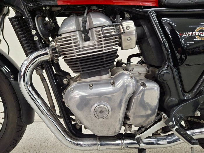 2019 Royal Enfield INTERCEPTOR 650 CLASSIC Red