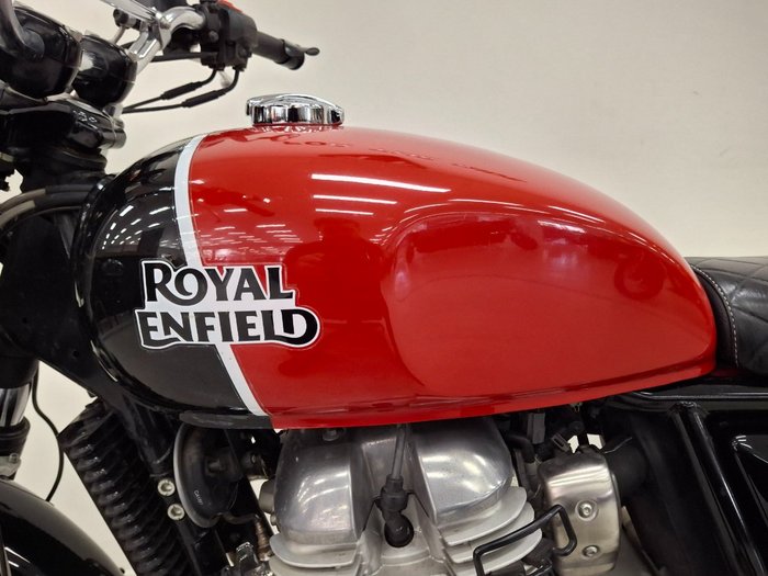 2019 Royal Enfield INTERCEPTOR 650 CLASSIC Red