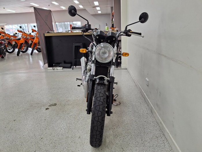 2019 Royal Enfield INTERCEPTOR 650 CLASSIC Red
