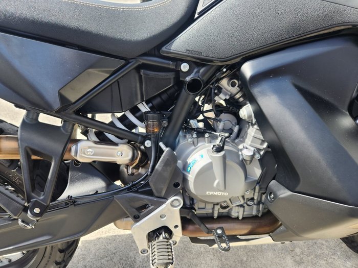 2025 CFMOTO MT-X BLACK