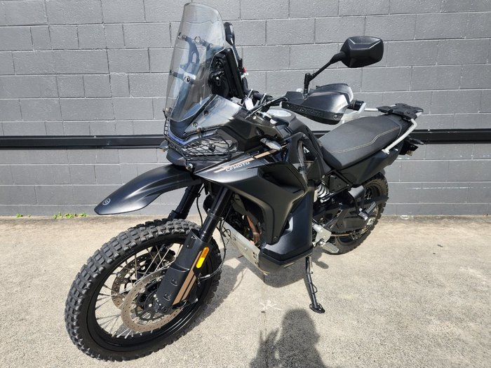 2025 CFMOTO MT-X BLACK