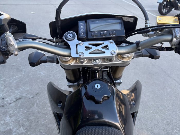 2021 Suzuki DR-Z400 SM Black