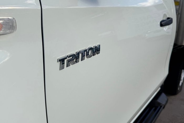 2023 Mitsubishi Triton GLX