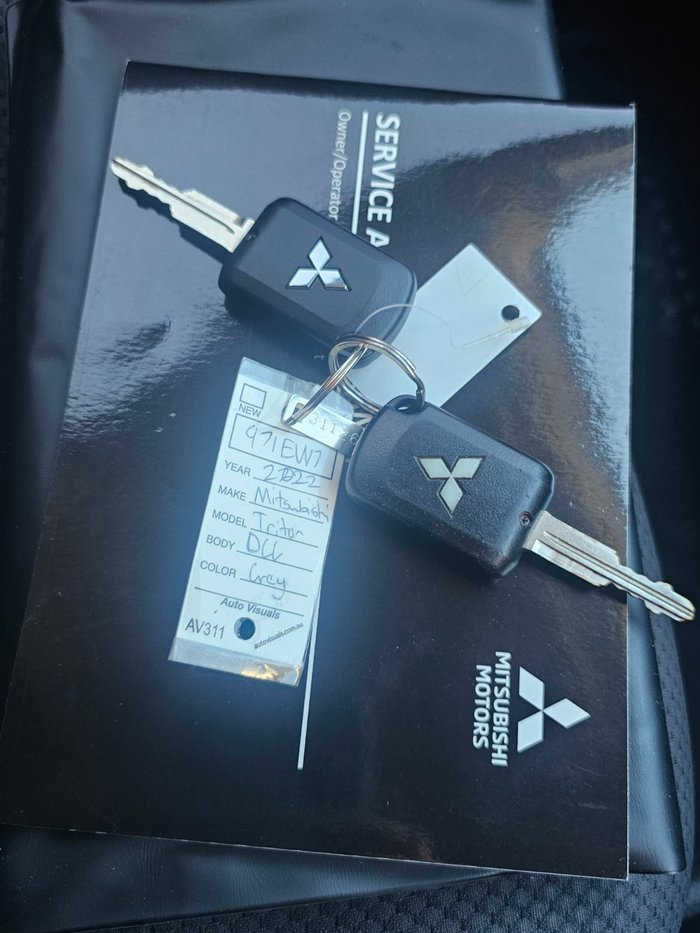 2022 Mitsubishi Triton GLX