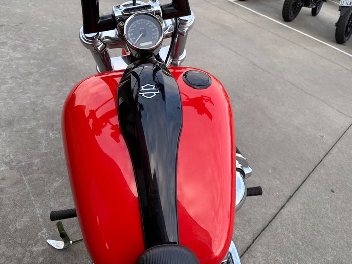2017 HARLEY-DAVIDSON FXSB SOFTAIL BREAKOUT Orange