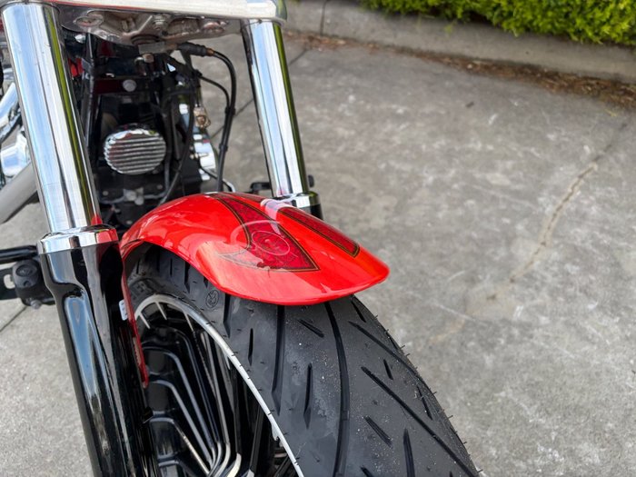 2017 HARLEY-DAVIDSON FXSB SOFTAIL BREAKOUT Orange