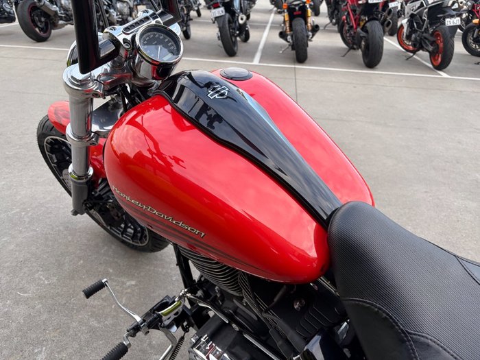 2017 HARLEY-DAVIDSON FXSB SOFTAIL BREAKOUT Orange