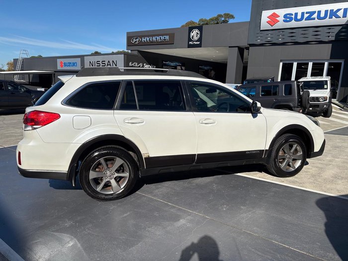 2013 Subaru Outback 2.5i