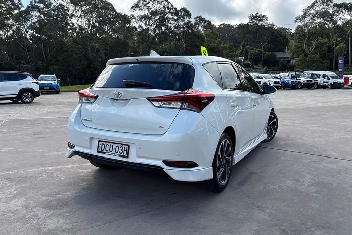 2016 Toyota Corolla ZR
