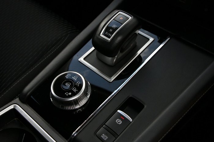 2024 Mitsubishi Outlander LS