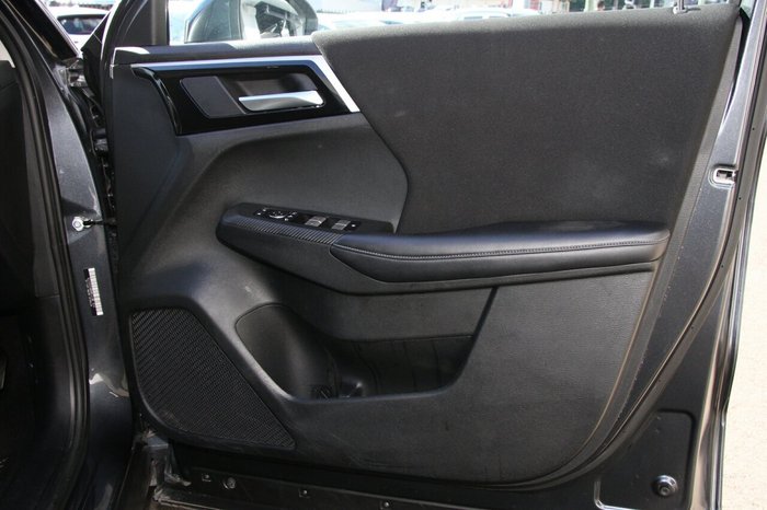 2024 Mitsubishi Outlander LS
