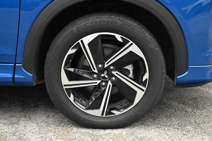 2024 Mitsubishi Eclipse Cross PHEV Exceed