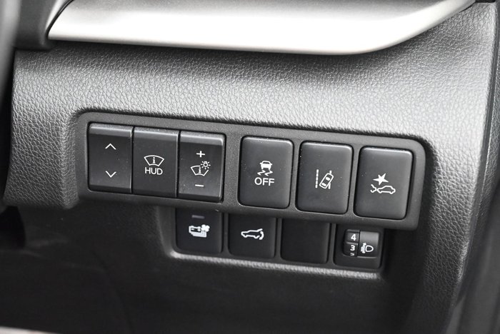 2024 Mitsubishi Eclipse Cross PHEV Exceed
