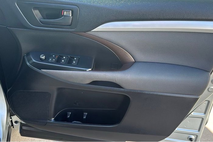 2017 Toyota Kluger GX