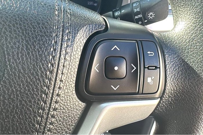 2017 Toyota Kluger GX