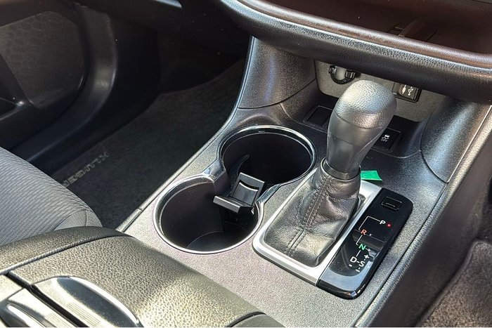 2017 Toyota Kluger GX