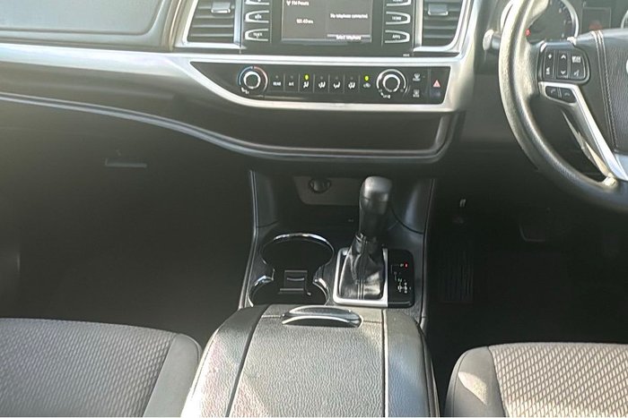 2017 Toyota Kluger GX