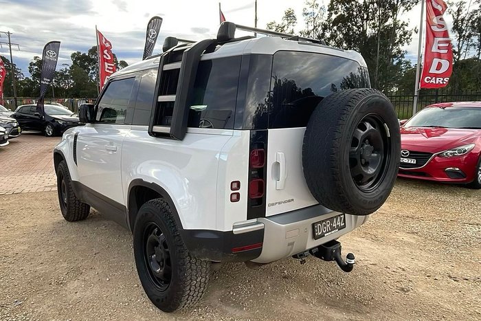 2021 Land Rover Defender 90 P300