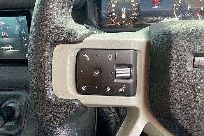 2021 Land Rover Defender 90 P300