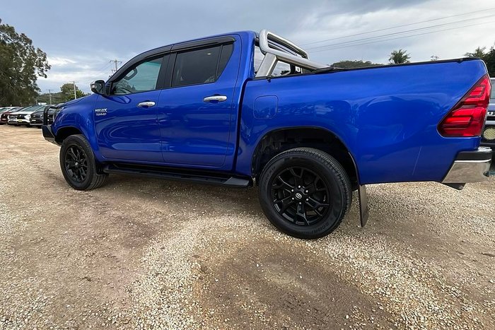 2017 Toyota Hilux SR5