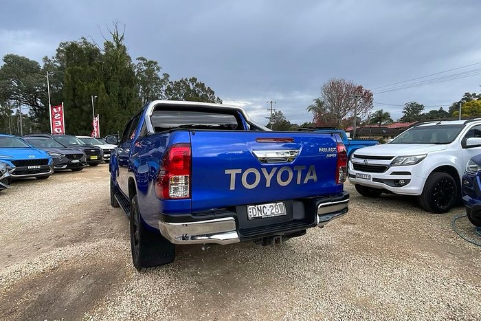 2017 Toyota Hilux SR5