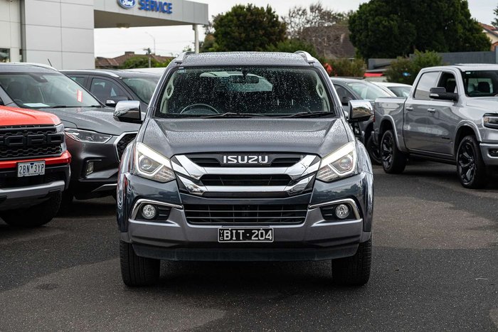 2021 Isuzu MU-X LS-T