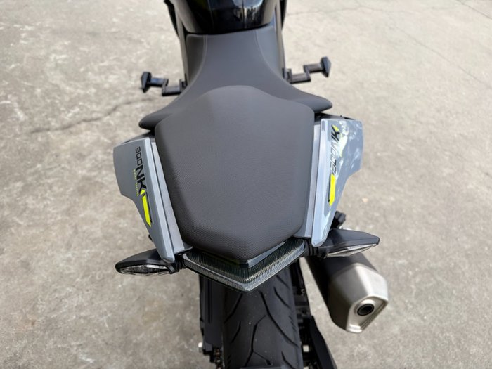 2025 CFMOTO 300 NK ABS Black