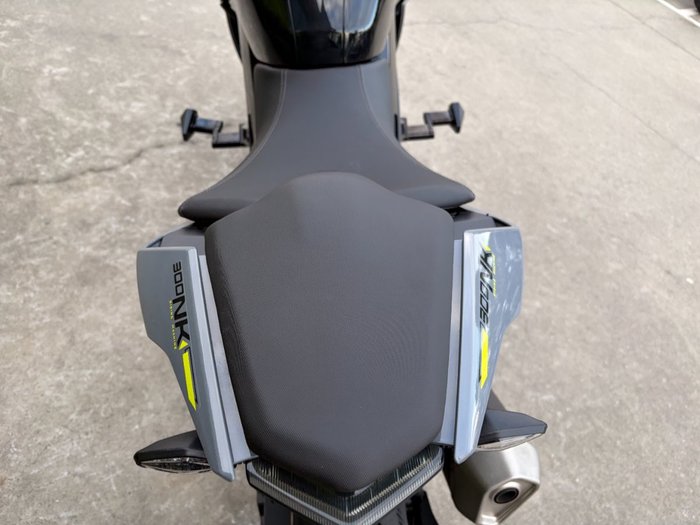 2025 CFMOTO 300 NK ABS Black